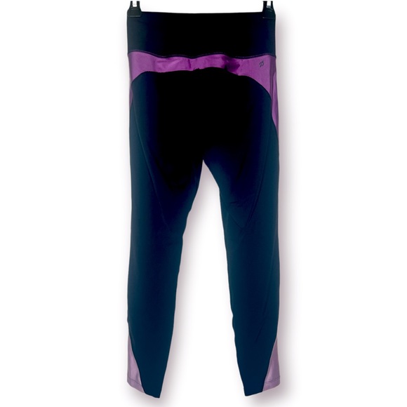 Peloton Colorblock Speed Leggings Black and Purple Small - Picture 2 of 9
